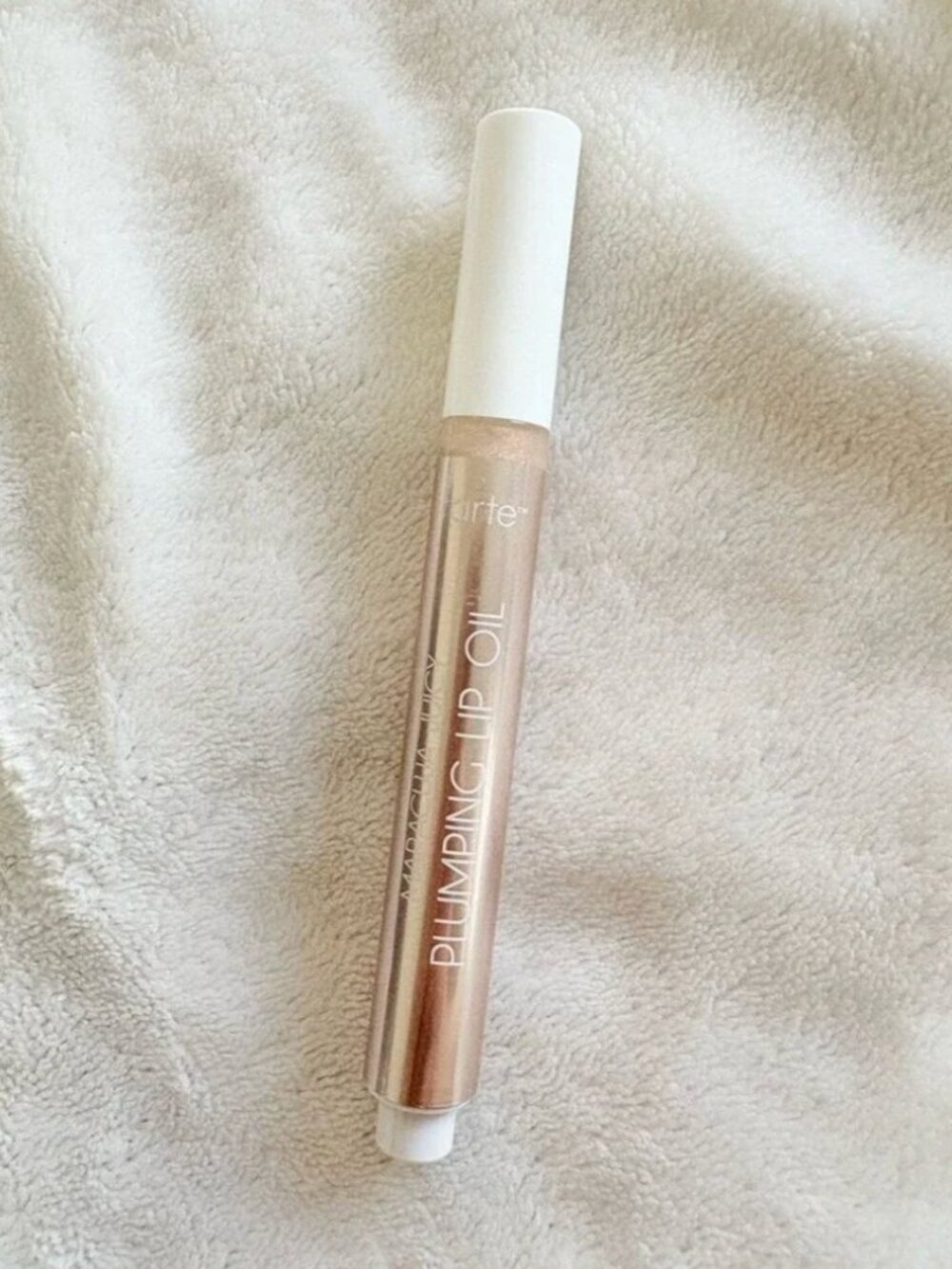 Tarte Plumping Lip Oil in Sugar Cookie Full Size